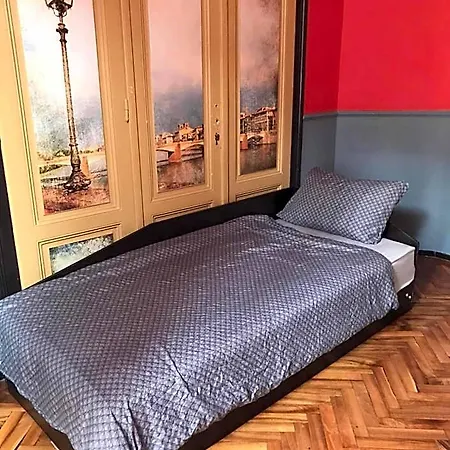 Хостел Red София